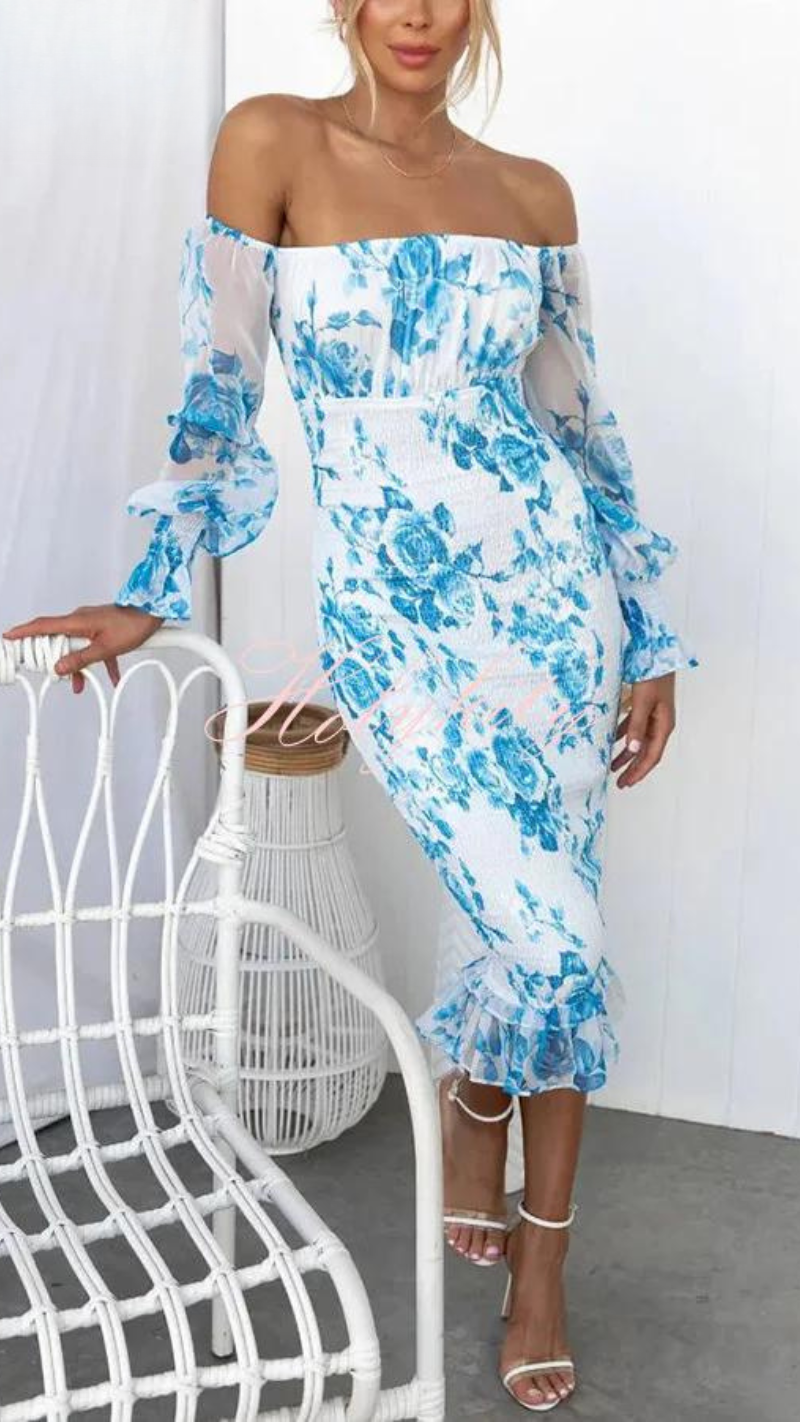 Abito midi che esalta la femminilità