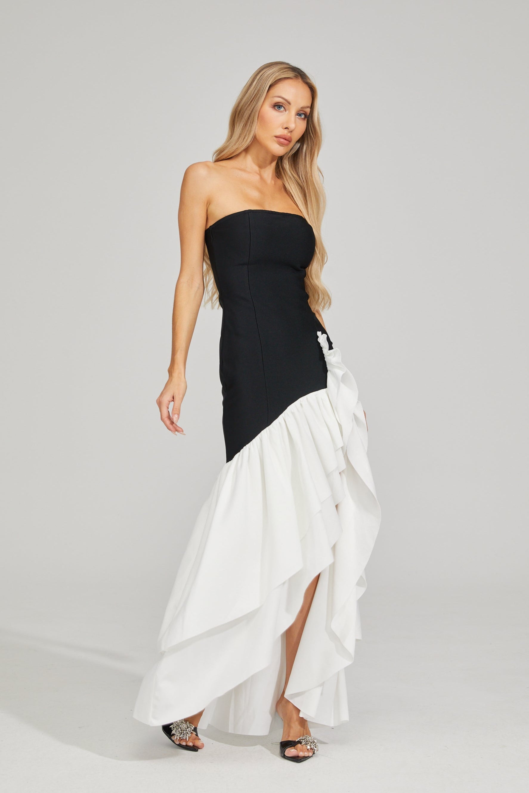 Giselle - Flow Strapless Maxi Dress