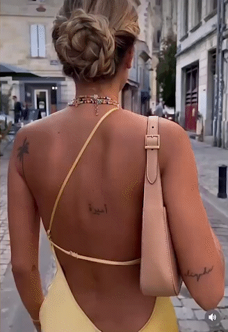 Solea - Maxi abito in raso con spacco, schiena scoperta