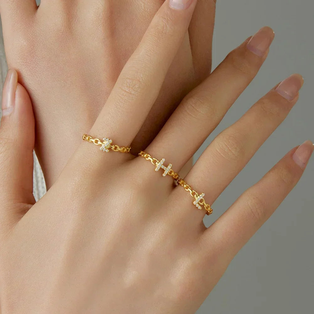 Valentina™| Anello con lettera iniziale in diamante