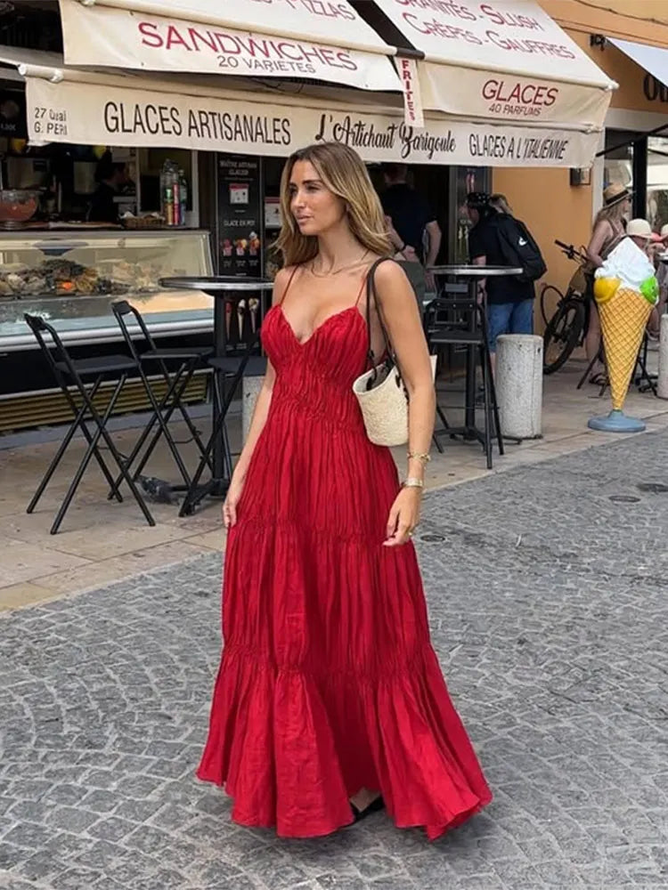 La Parisienne – Abito rosso fluido ed elegante