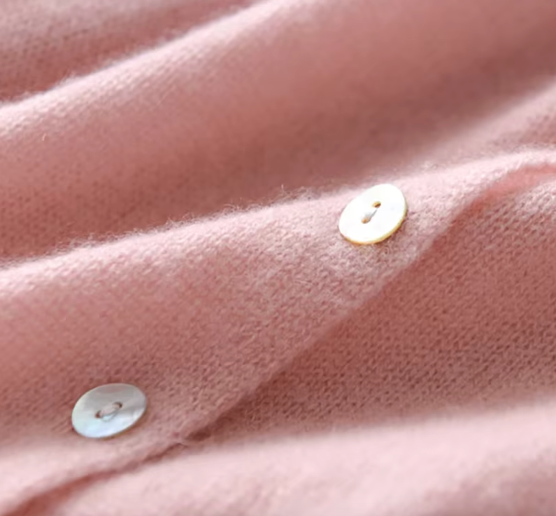 Valentina™ | Cardigan a Collo V con Bottoni