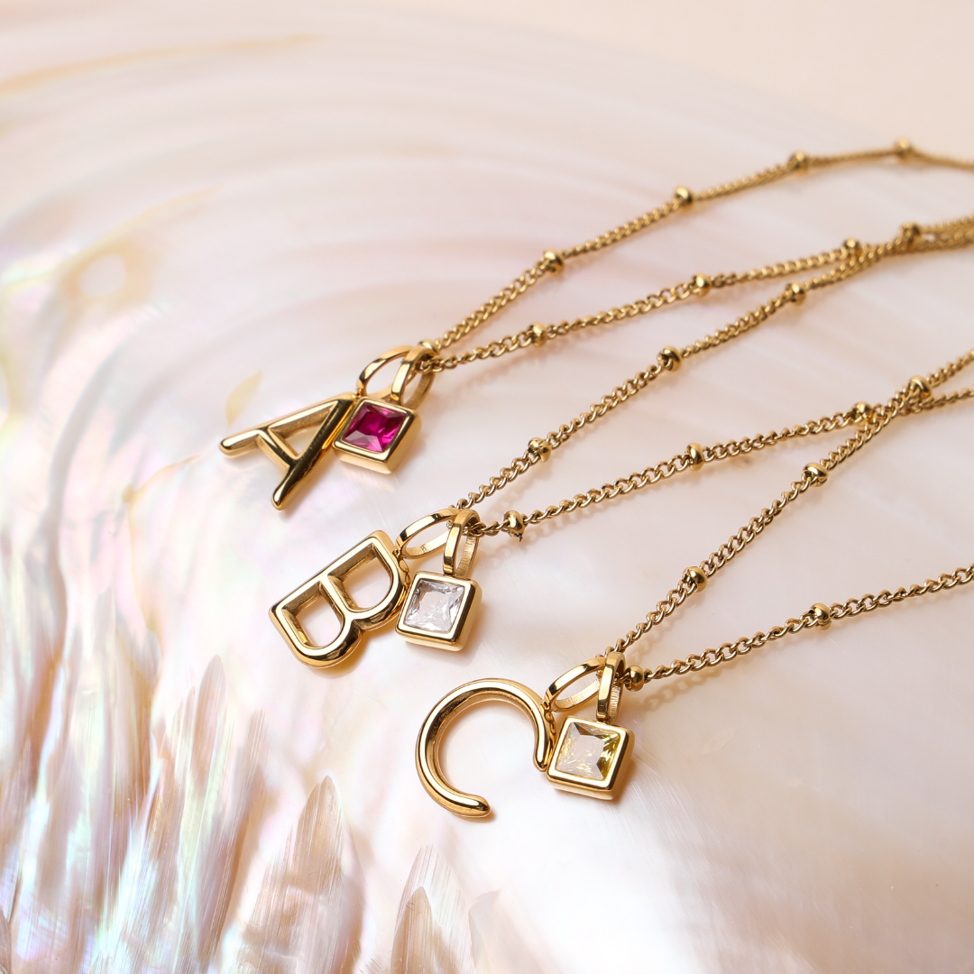 Valentina™| Collana con iniziali e pietre di nascita