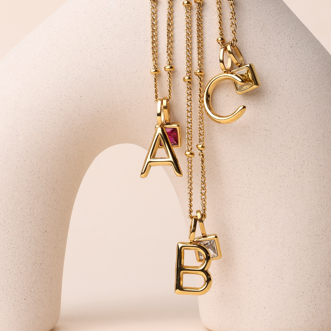 Valentina™| Collana con iniziali e pietre di nascita