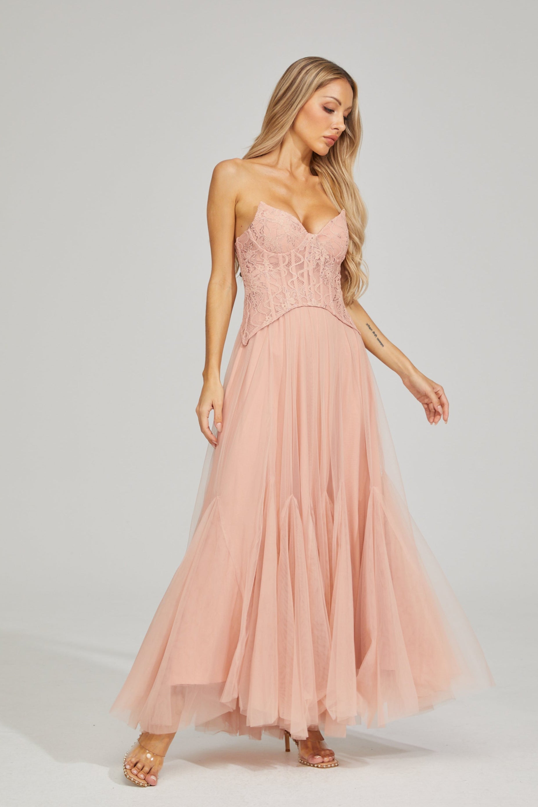 Elana - Lace Maxi Dress