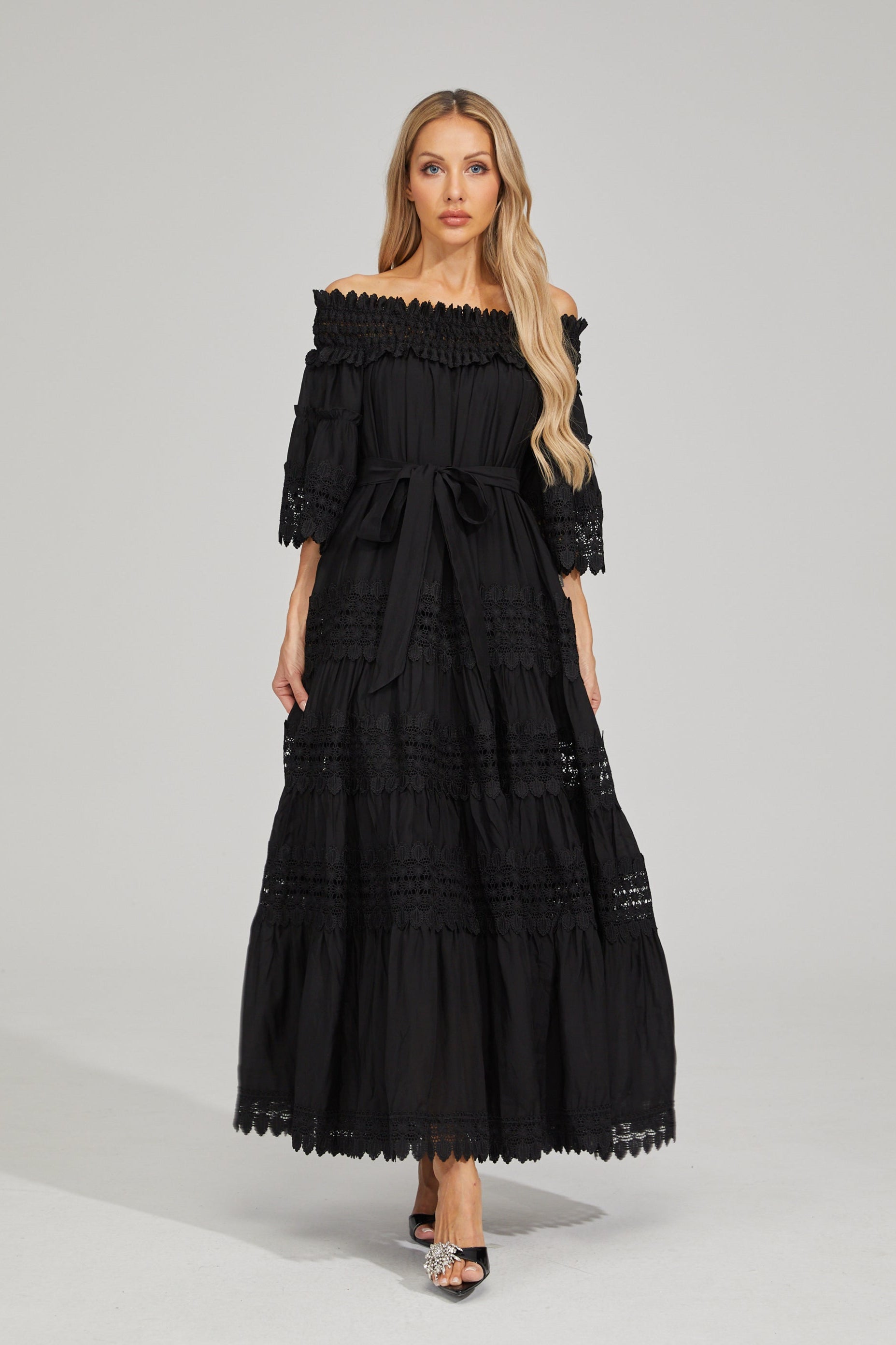 Valentina™| Maxi abito in pizzo nero