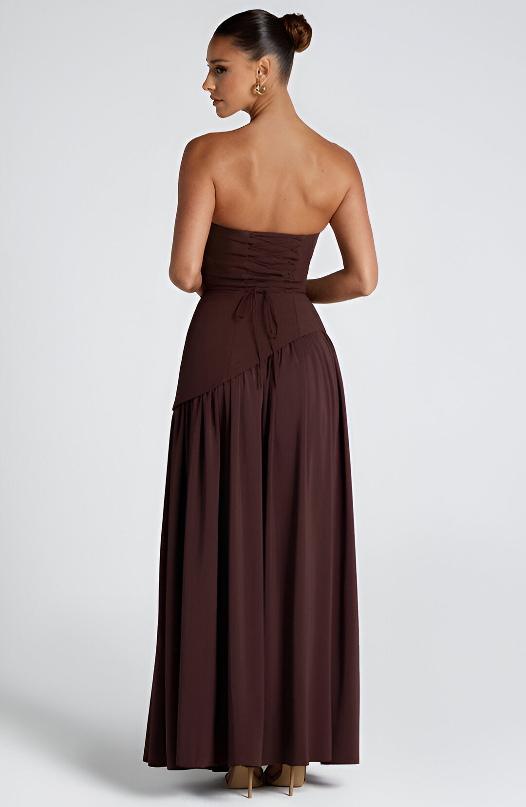 Abito Maxi: Audacia ed Eleganza