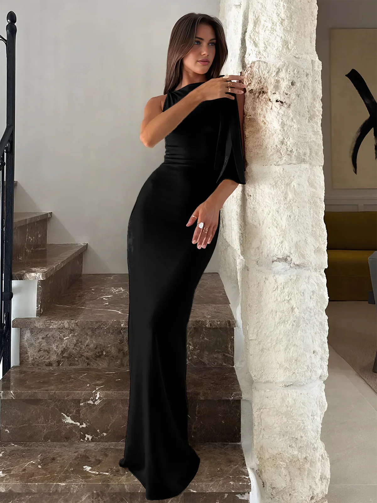 Abito Lungo Senza Spalle Esalta Silhouette