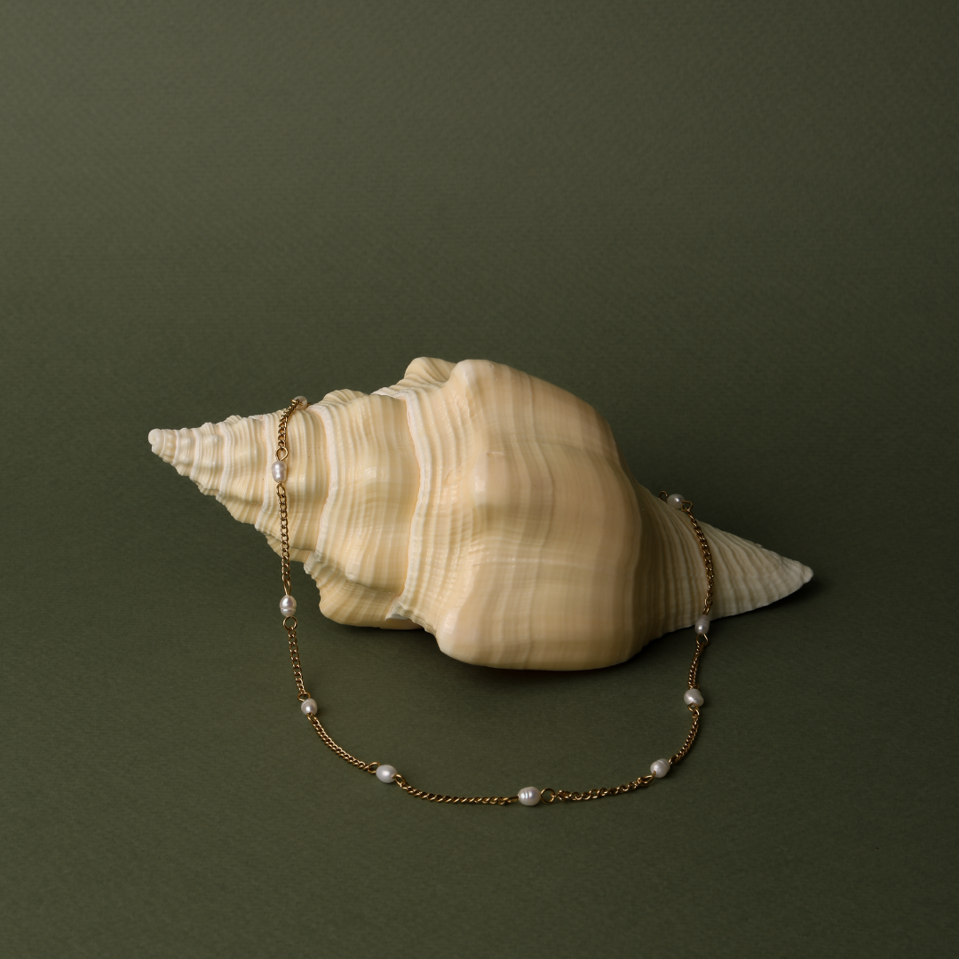 Valentina™| Delicato girocollo di perle d'oro