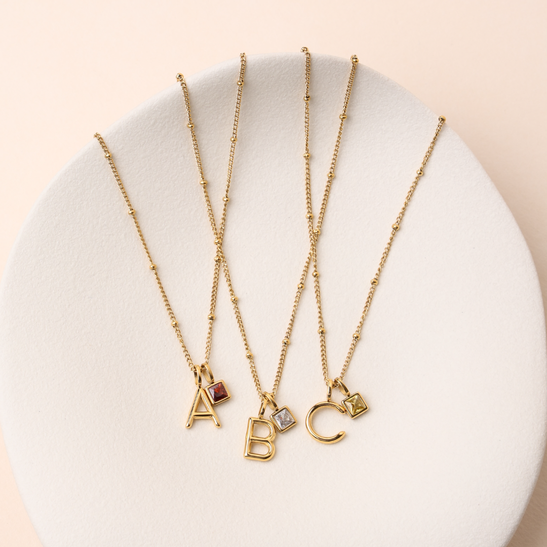 Valentina™| Collana con iniziali e pietre di nascita