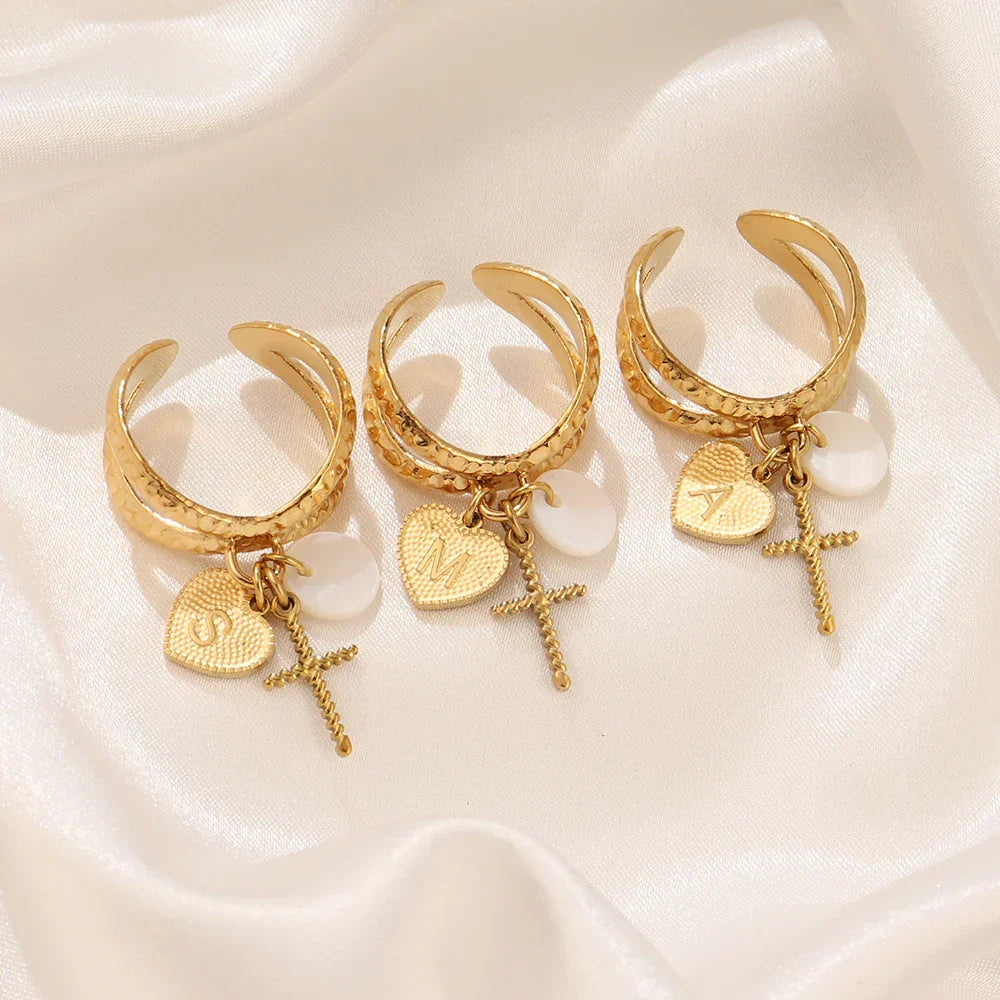 Valentina™| Anello iniziale con croce e cuore