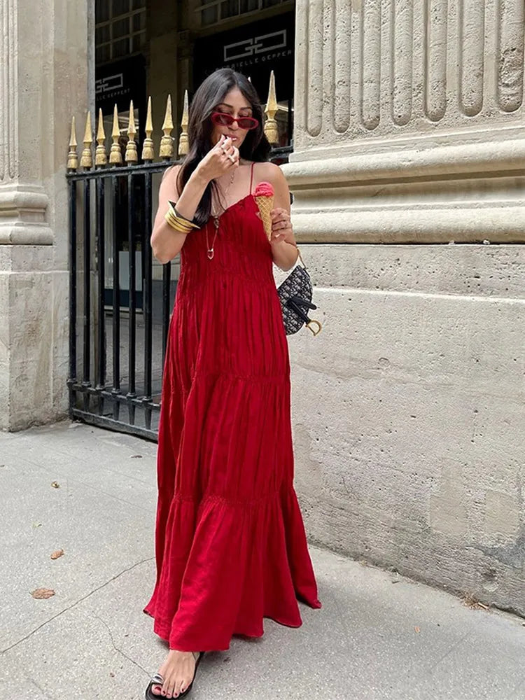 La Parisienne – Abito rosso fluido ed elegante