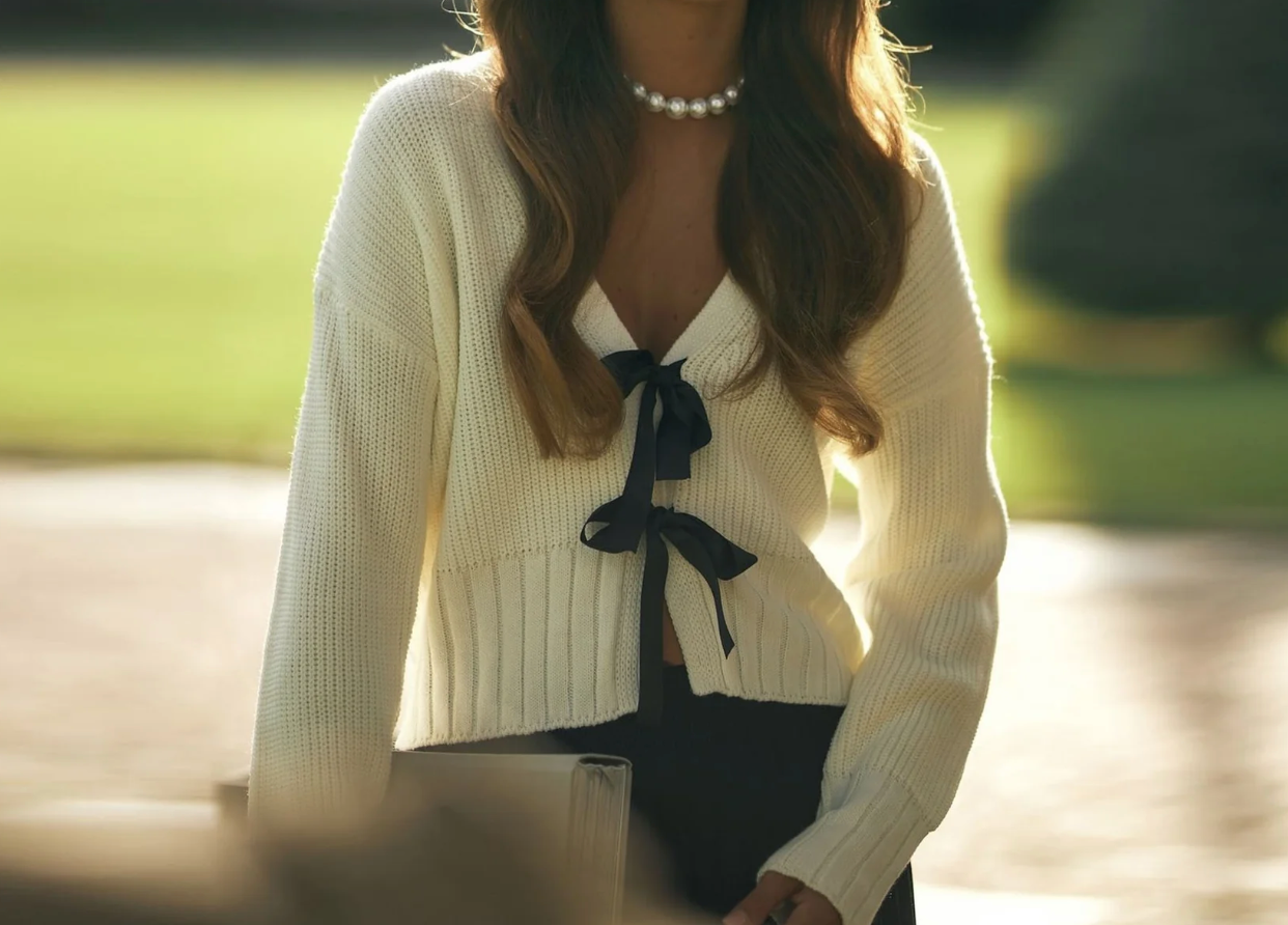 Valentina™| Maglione con cravatta