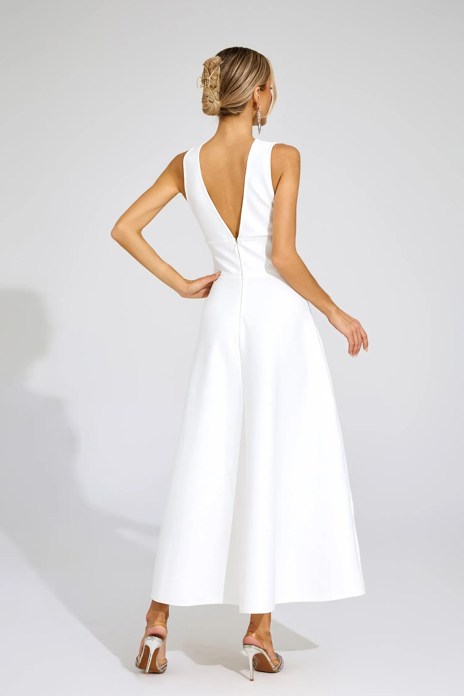 Hallie - Backless Maxi Dress