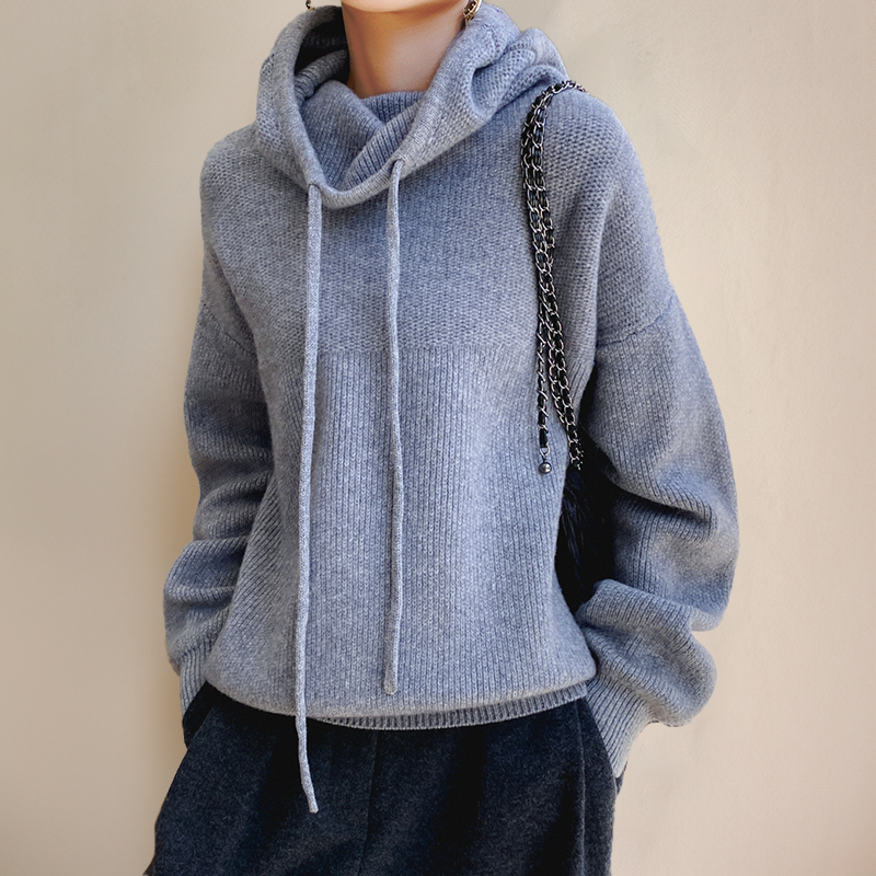 Justyna – Stylowy sweter